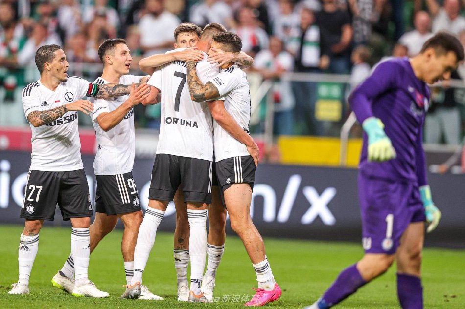 周琦作为C 周琦作为C