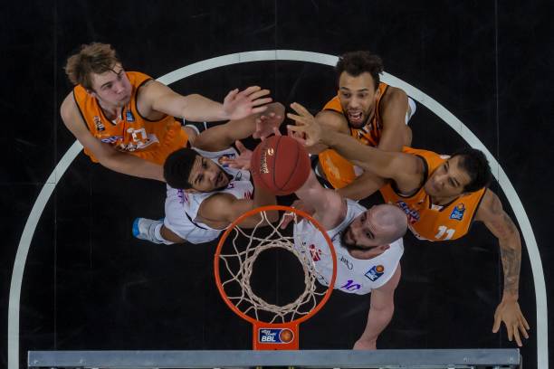 梅西身边最 梅西身边最