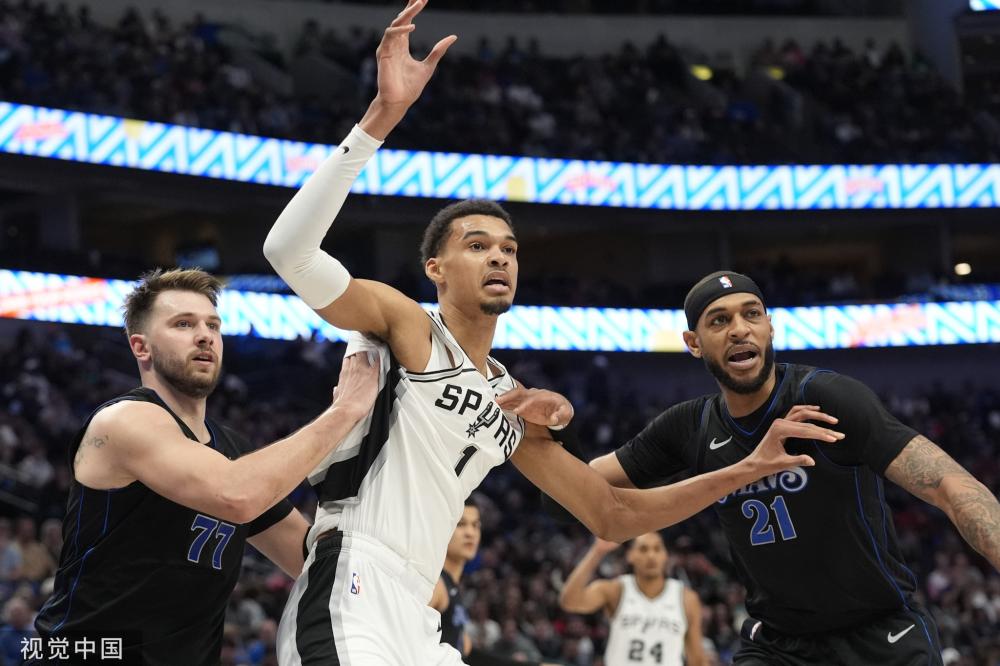 德逼成平局 德逼成平局